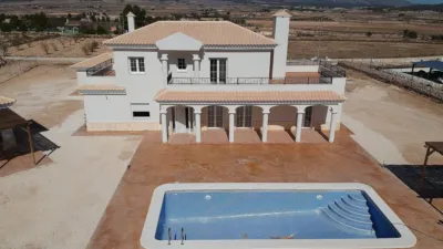 Chalet in El Pinós - Pinoso photo 41