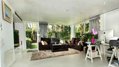 Villa in Castelldefels photo 6