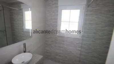 Chalet in El Pinós - Pinoso photo 18