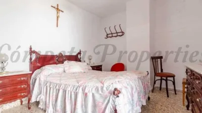 Casa en venta en Sedella, Sedella de 73.000 €