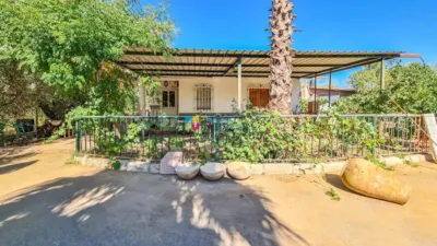 Rustic Finca in Lubrín