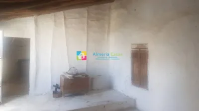 House in Oria photo 9