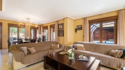 Casa – Orihuela, La Aparecida - Más