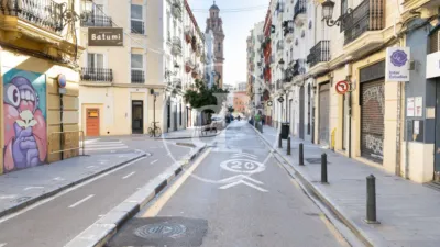 Apartamento en alquiler en València Capital - Imagen 25