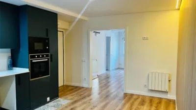 Apartment in Cornellà de Llobregat photo 8