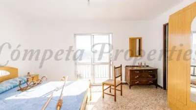 House in Sayalonga photo 6