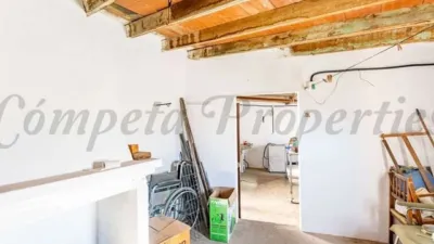 House in Sayalonga photo 9