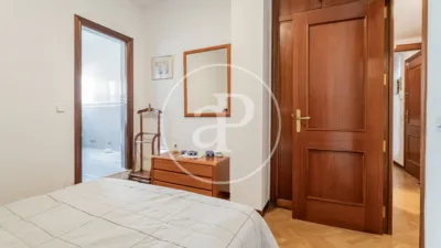 Apartment in Palacio photo 13