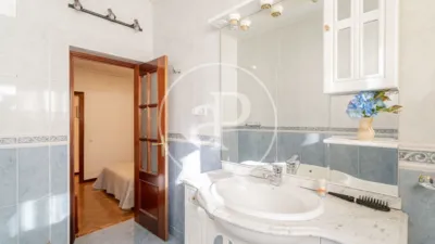 Apartment in Palacio photo 28