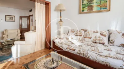 Apartment in Palacio photo 8