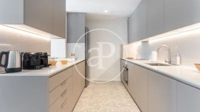 Apartamento en alquiler en La Salut - Imagen 28