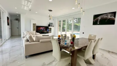 Villa in Petrer photo 7