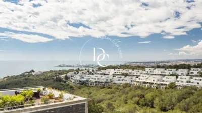Duplex in Can Girona-Terramar-Vinyet photo 2