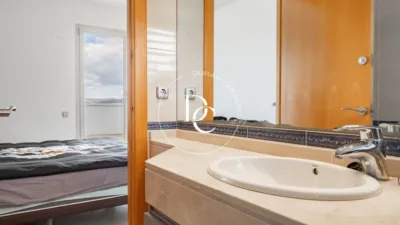 Duplex in Can Girona-Terramar-Vinyet photo 25