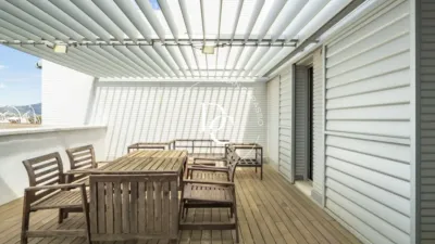 Duplex in Can Girona-Terramar-Vinyet photo 3