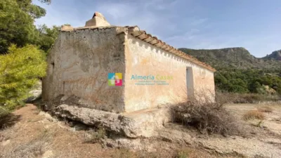 Rustic Finca in Urrácal photo 4