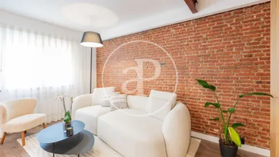 Apartment in Guindalera photo 2