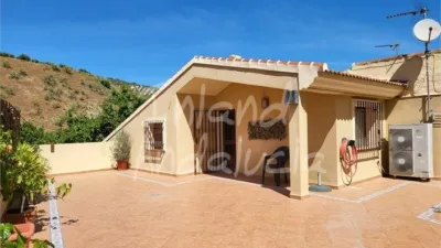 House in Cuevas Bajas photo 3