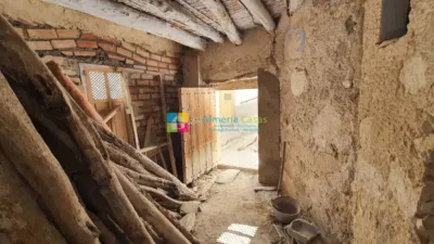 House in Sierro photo 3