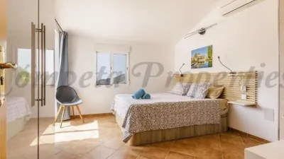 Rustic Finca in Sayalonga photo 13