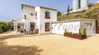 Rustic Finca in Sayalonga photo 4