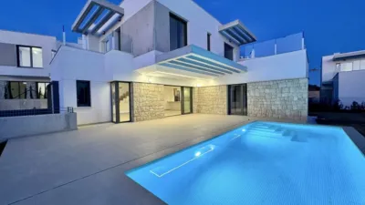Chalet in Finestrat photo 8
