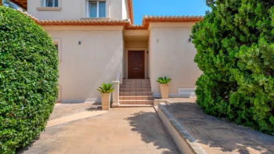 Chalet in La Fustera photo 22