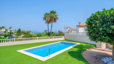 Chalet in La Fustera photo 13