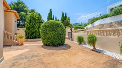 Chalet in La Fustera photo 21