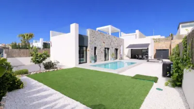 Chalet in Algorfa photo 2