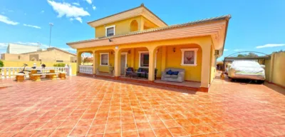 Chalet en venta en Orihuela Costa - Vista 2