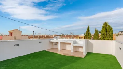 Chalet adosado en venta en Torre de La Horadada - Vista 2