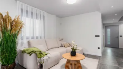 Chalet adosado en venta en Torre de La Horadada - Més
