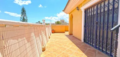 Chalet in Los Balcones-Los Altos-Punta Prima photo 10