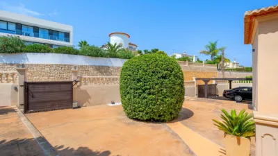 Chalet in La Fustera photo 23