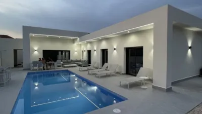 Chalet in La Romana photo 2
