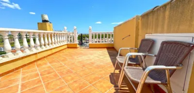 Chalet in Los Balcones-Los Altos-Punta Prima photo 11