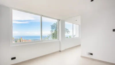 Apartment in La Mairena photo 11