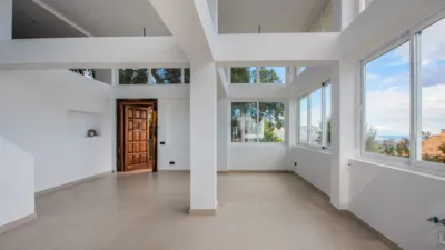 Apartment in La Mairena photo 8