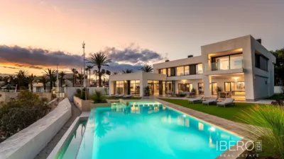 Casa en Cabo Roig-La Zenia-La Regia photo 4