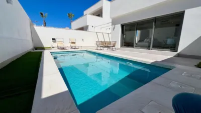 Casa – Orihuela, Villa Martín - Más
