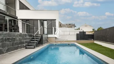House in Canyelles photo 3