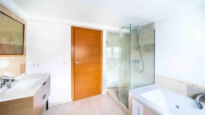 House in Urbanizations photo 26