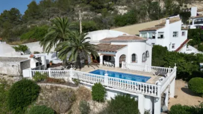 House in Cala Advocat-Baladrar photo 23