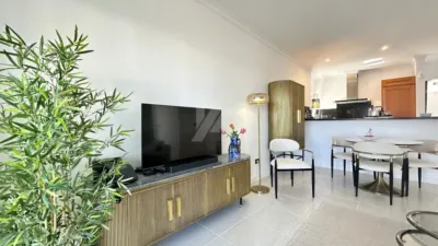 Apartment in La Fustera photo 7