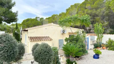 House in Cala Advocat-Baladrar photo 22