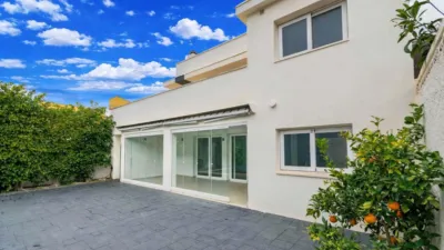 House in Urbanizations photo 8
