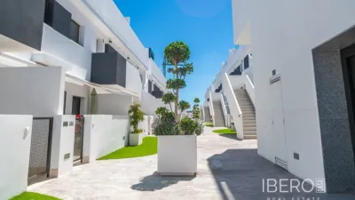 Piso – Torrevieja - Vista 2