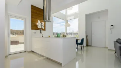 Casa – Los Montesinos - Més