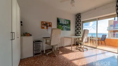 Pis – Orihuela, Urbanización Horizonte - Més